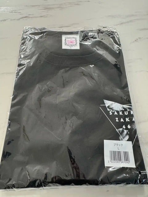 Sakurazaka 5th Addiction Tour T-shirt