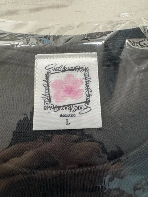 Sakurazaka 5th Addiction Tour T-shirt
