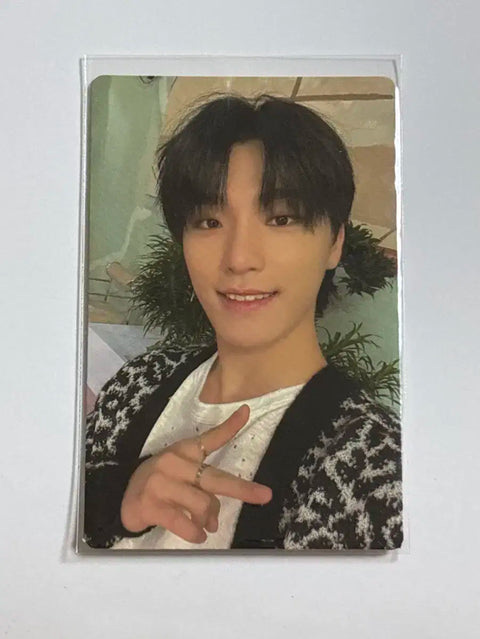 Seventeen Lee Chan photocard