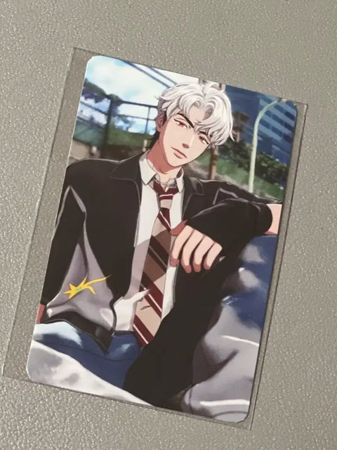 Selling PLAVE Eunho 10Cafe Kakurenbo Lucky Draw Photocards.