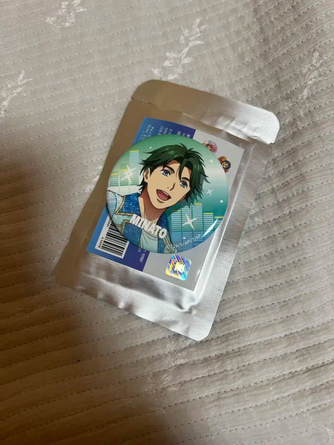 Selling King of Prism Minato badge!