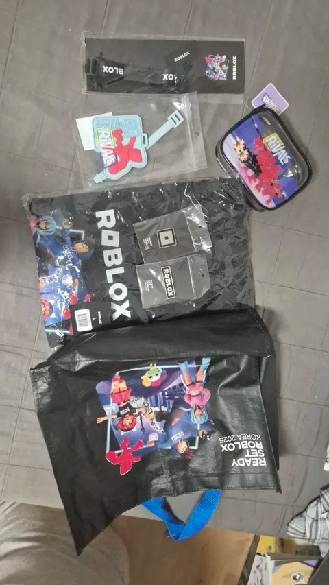 Roblox Pop-Up Store Merchandise - Bulk Sale