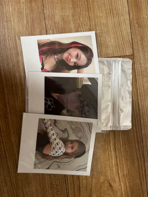 aespa Savage Polaroid