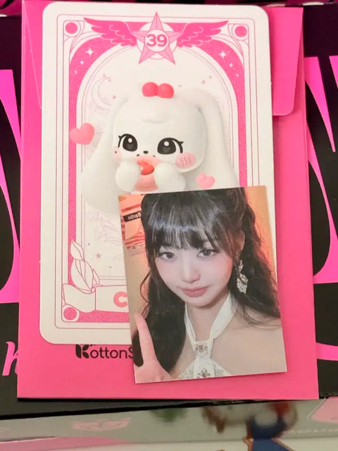 IVE Krispy Kreme Jang Wonyoung