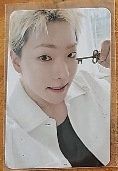 ONF 8th Anniversary Pop-up ₩50,000 Photocard