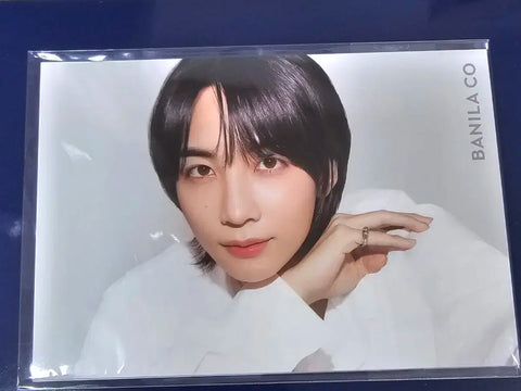 Banila Co. Jeonghan Postcard Set