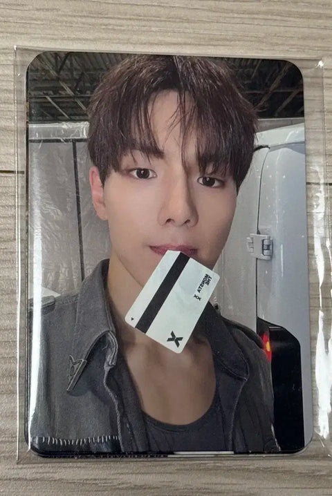 Safe payment: Unopened) MONSTA X Public Broadcast Parking Pass Photocard Set Transfer