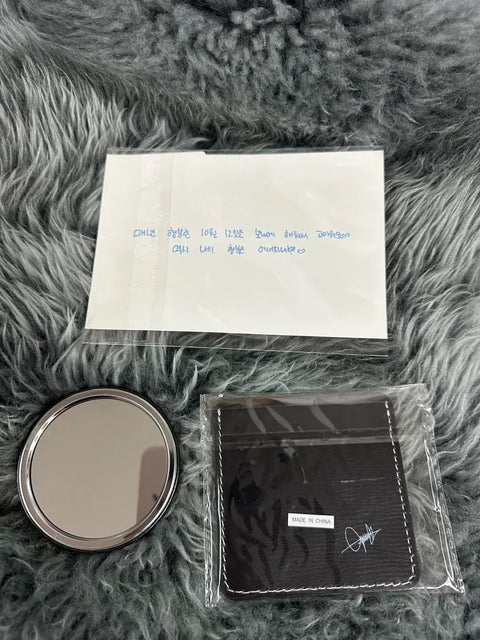 ATEEZ ATEEZ OUR STORY HBD Hand Mirror Jongho