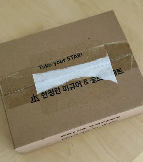 Demutjuk Ediya Collaboration Figure, Slogan