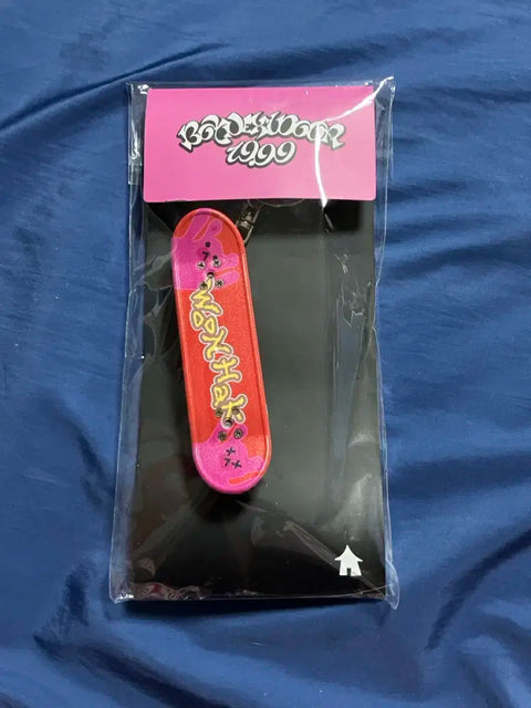 Bonedo 19.99 Yunhak Keyring with Photocard Included