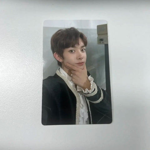 ENHYPEN Border Day One Given-Taken Heeseung album photocard