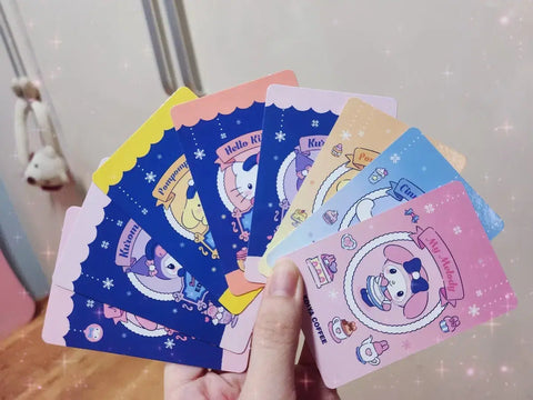 Selling a new, unopened Ediya Sanrio photo card.
