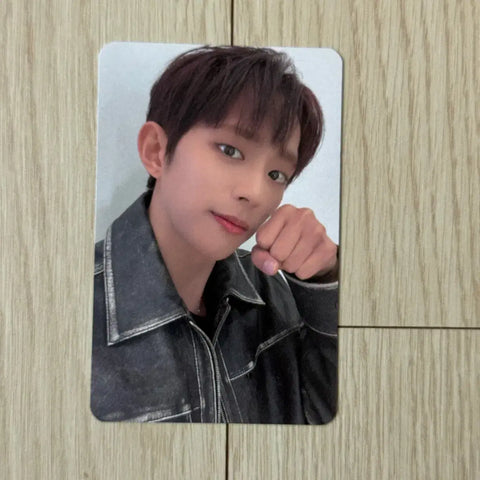 DKB D1 What the Hell Everline Unreleased Photocard Benefit