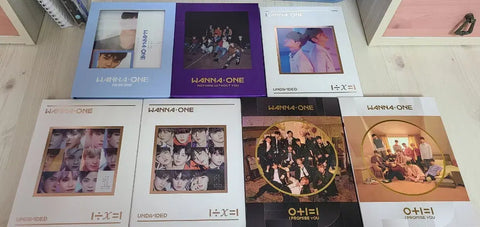 Wanna One Ong Seong-wu album, including unofficial goods season's greetings, sold as a set.