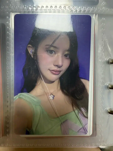 ILLIT in-ear photocard