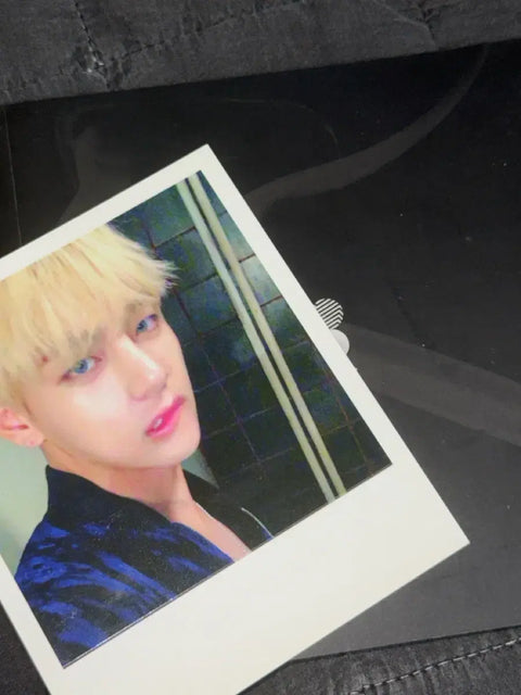 BTS Wings Taehyung photocard poster