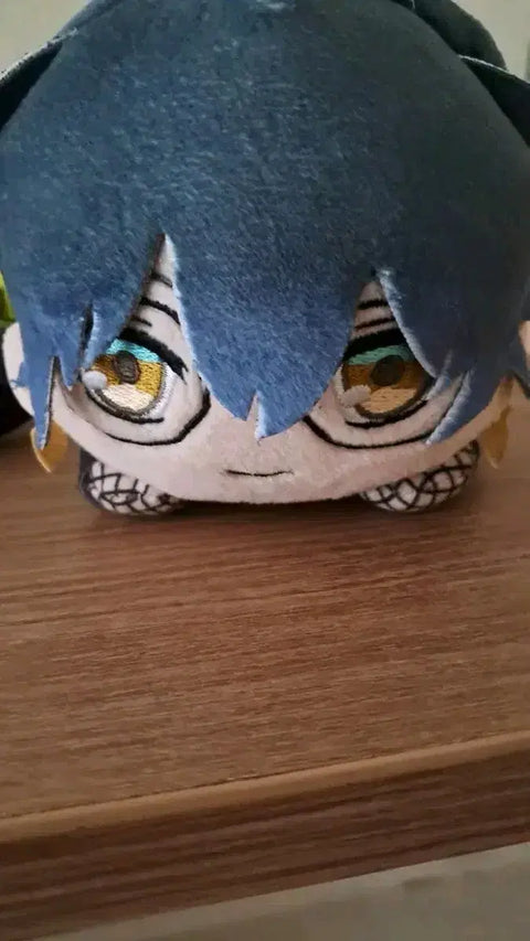 Selling Nijisanji EN Luxiem Ike Eveland plushie!!