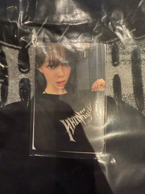 Aespa Winter Rich Man T-shirt Photocard