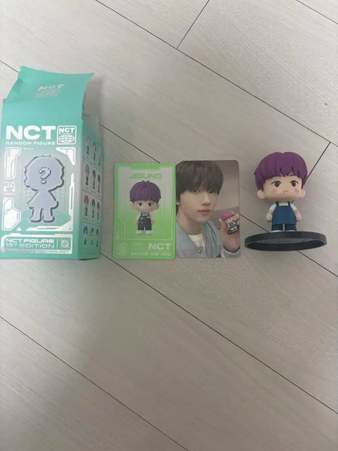 Jisung Kkomaz Figure + Includes Photocard