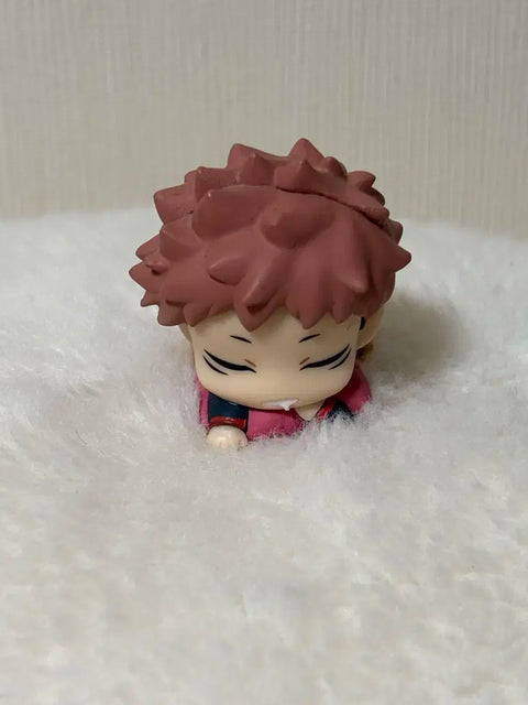 Jujutsu Kaisen Yuji Itadori Gacha Figure