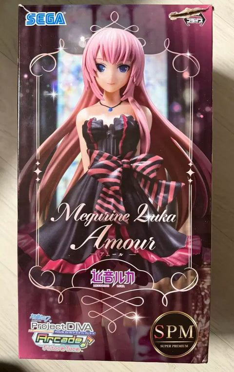 Amur Luka figure