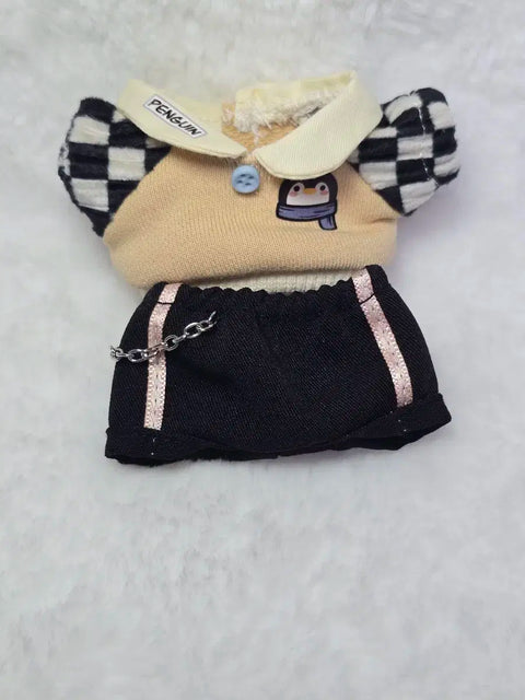 10cm doll clothes tee and pants set lot