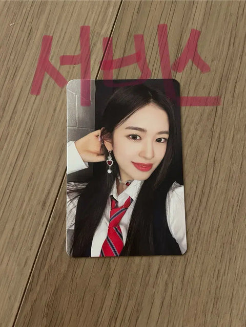 IVE Leeseo Makestar Graduation Photocard + Yujin Photocard Service