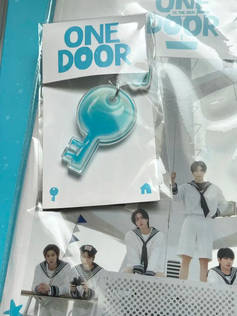 BOYNEXTDOOR BONECD Membership Kit 1st Generation Keyring Photobook