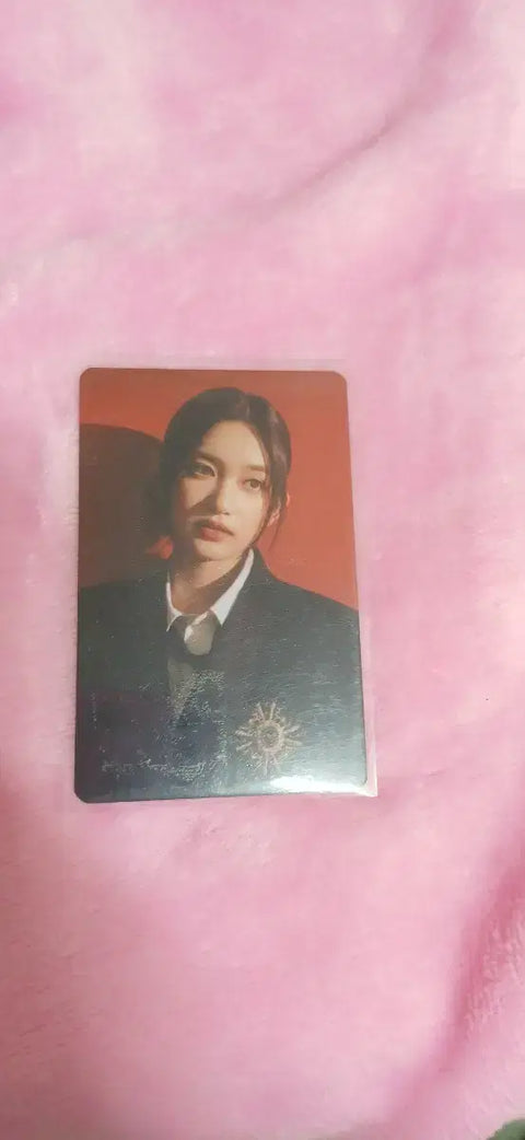 IVE Lee Seo Youngpoong Bookstore Special