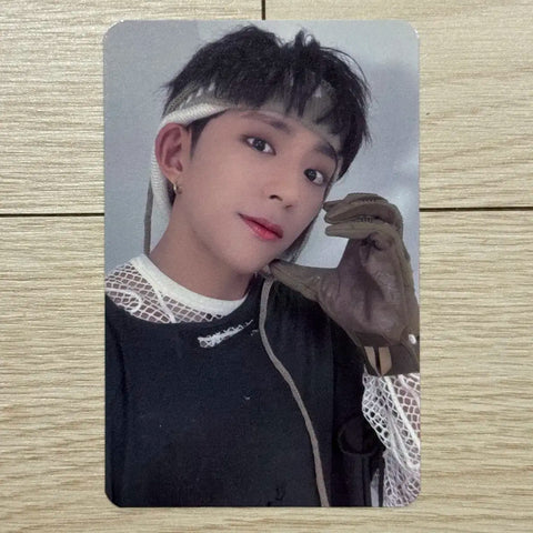 DKB D1 What The Hell Blue Dream Media finger heart unreleased benefit photocard