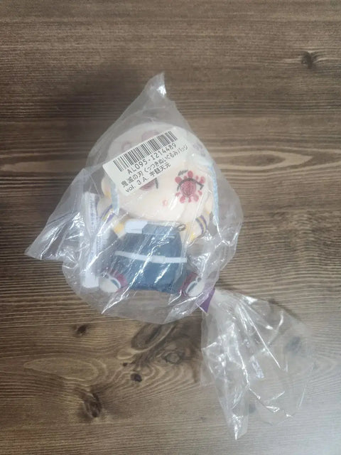 Demon Slayer Tengen Uzui Badge Doll vol.3 A