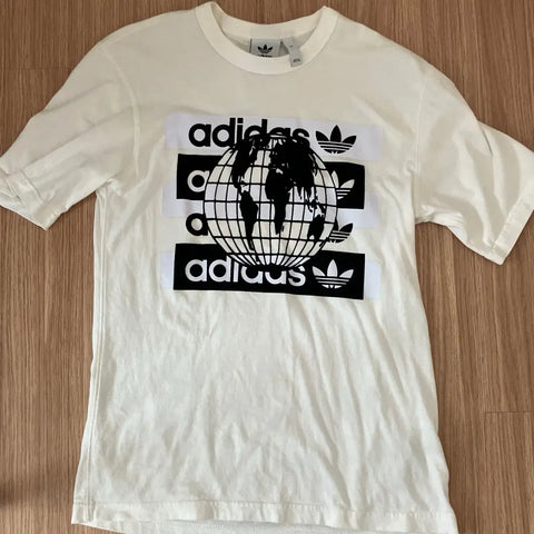 Adidas messenger tee short sleeve tee XS size Haechan Son Min-soo