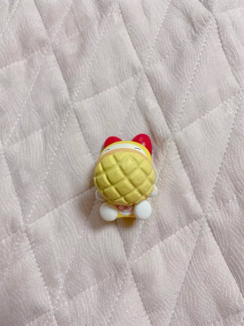 Dorami Melon Bread Figure