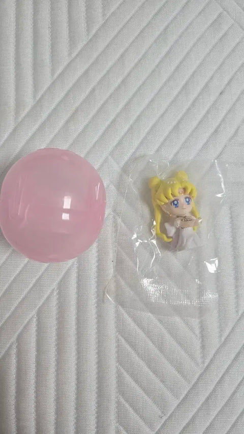 Bandai Capsule Pretty Soldier Sailor Moon Goods