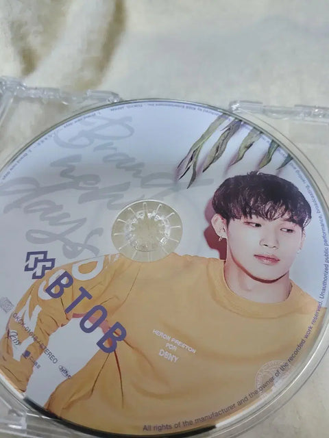 BTOB Im Hyunsik? Autographed album