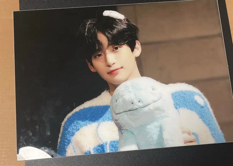CRAVITY Jungmo Frame