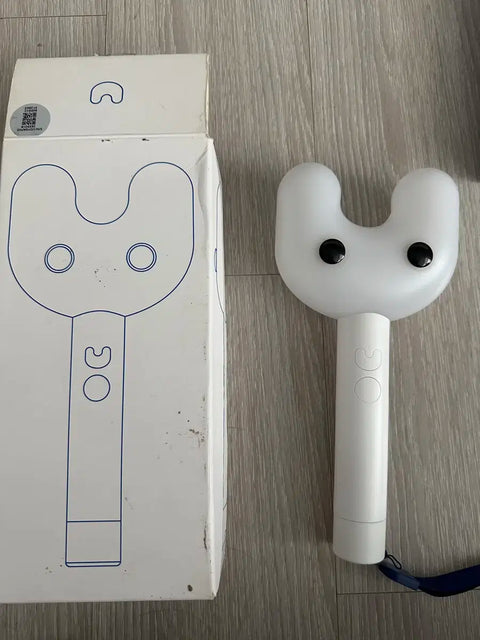 New Jeans light stick Binky Bong