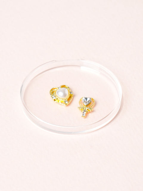 [✈️KOREA] Daiso - Big Nail Parts 2pcs Heart