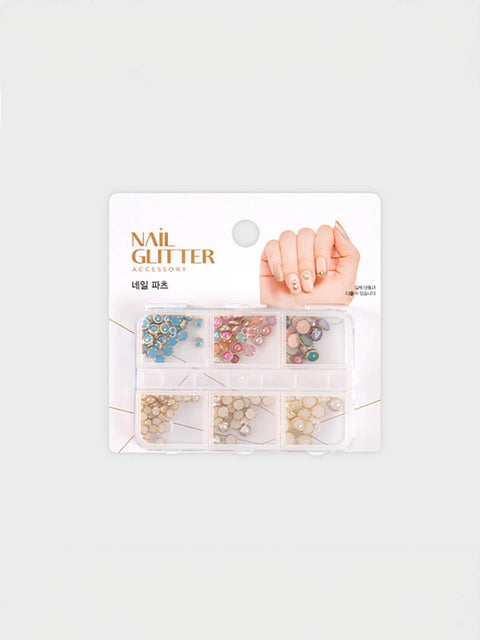 [✈️KOREA] Daiso - Pearl Gold Nail Parts 6 Types (Includes Case)