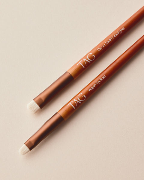 [✈️KOREA] Daiso - Tag Vegan Define Brush Duo