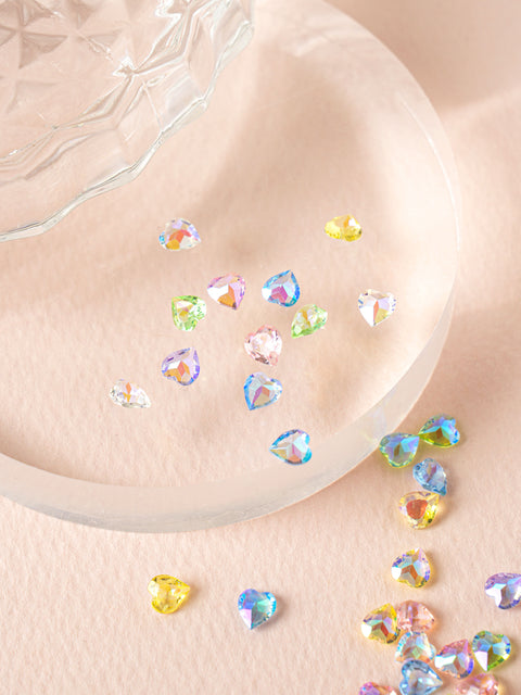 [✈️KOREA] Daiso - Rainbow Heart Nail Parts