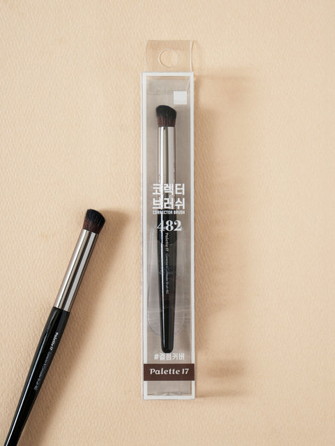 [✈️KOREA] Daiso - Palette 17 Corrector Brush