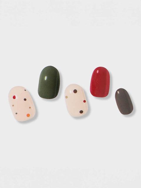 [✈️KOREA] Daiso - Kiss New York Gellup Me-Me Gel Nail 24pcs (Wonderland)