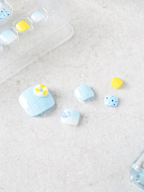 [✈️KOREA] Daiso - Titapress Pedi Tips 14pcs Blue