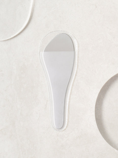 [✈️KOREA] Daiso - Curved Makeup Spatula