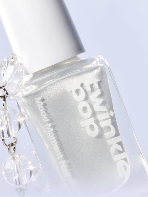 [✈️KOREA] Daiso - Twinkle Pop Mood Moment Nail 9 ml Silver French by CLIO