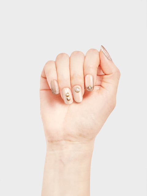 [✈️KOREA] Daiso - Pearl Gold Nail Parts 6 Types (Includes Case)
