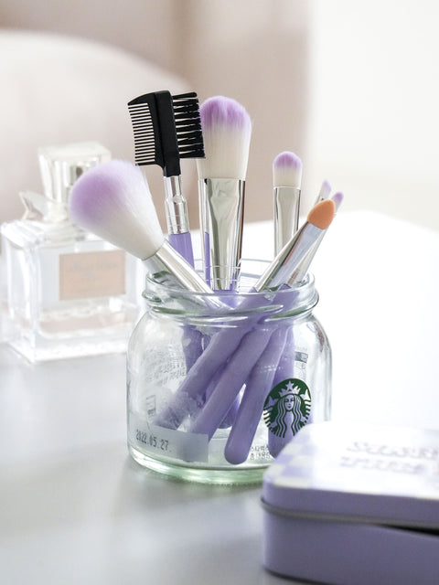 [✈️KOREA] Daiso - Mini Brush Set 7pcs in Tin Case