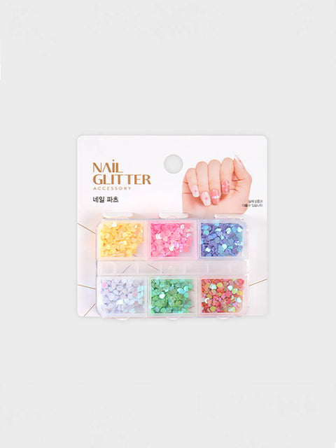 [✈️KOREA] Daiso - Mini Heart Nail Art Decoration 6 Types (Includes Case)