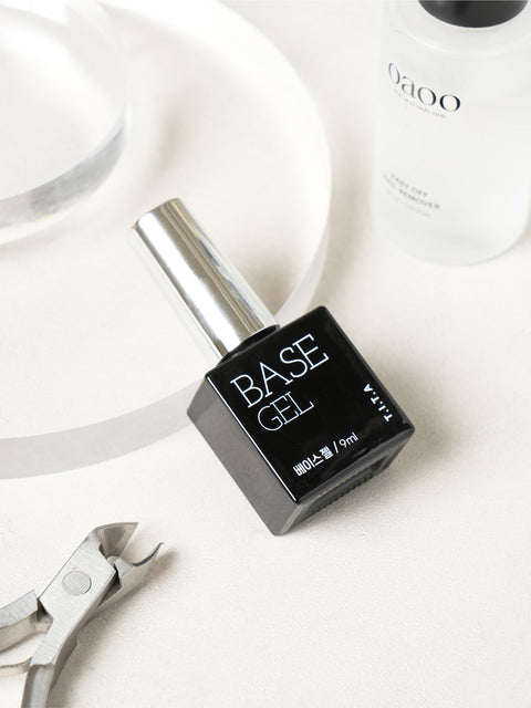 [✈️KOREA] Daiso - Gel Nail Polish 9 ml Base